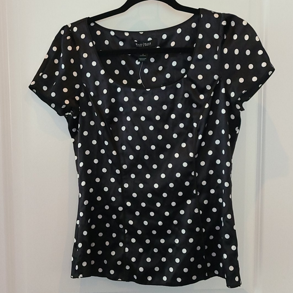 Black Polka-dot Silk Short-sleeve Top